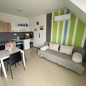 Lexi Family Apartman Apartament