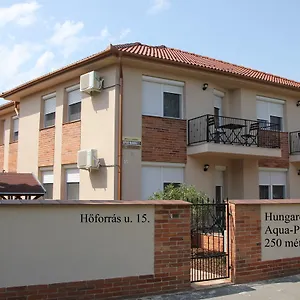 Апартаменты Imola Es Andrea Apartmanhaz 2, Хайдусобосло