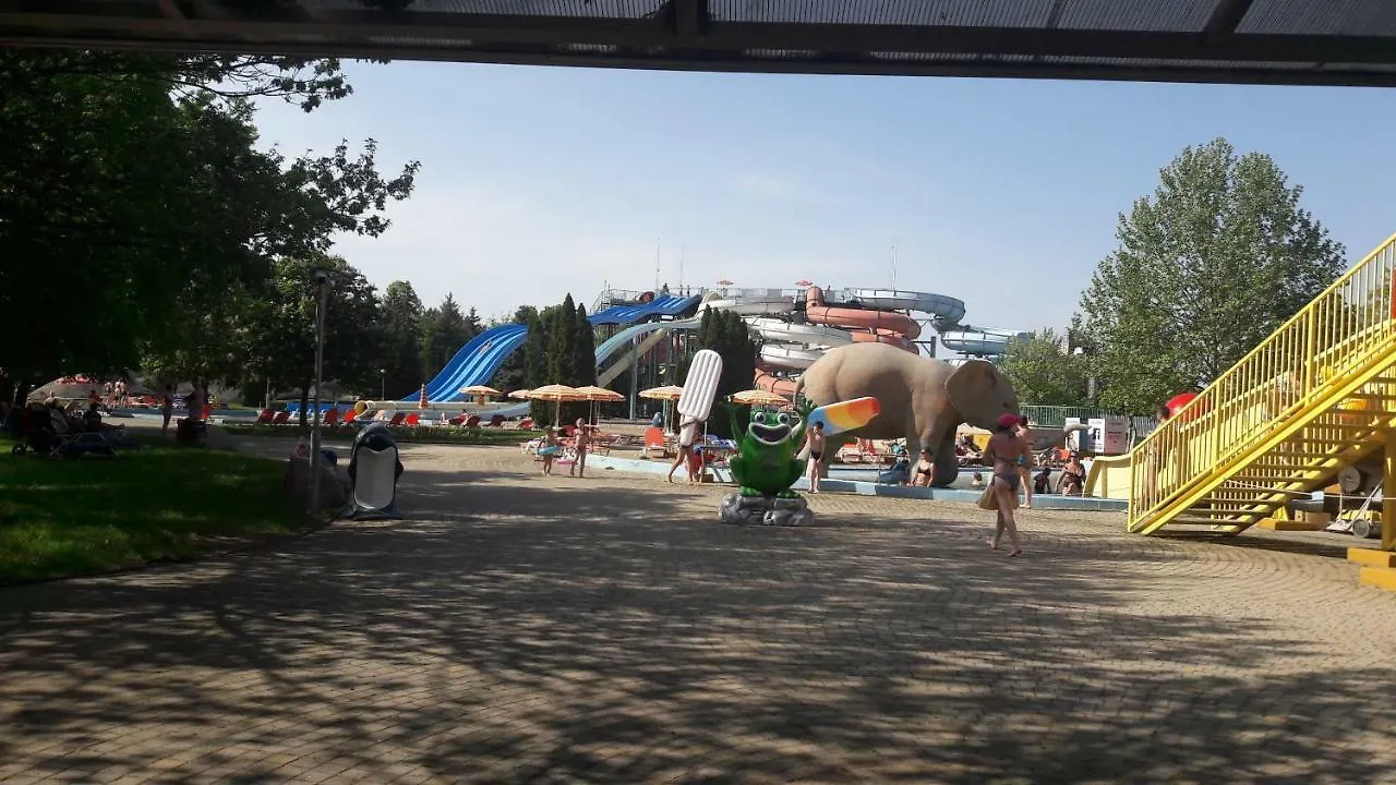Appartamento Ilona Apartman Hotel Hajdúszoboszló